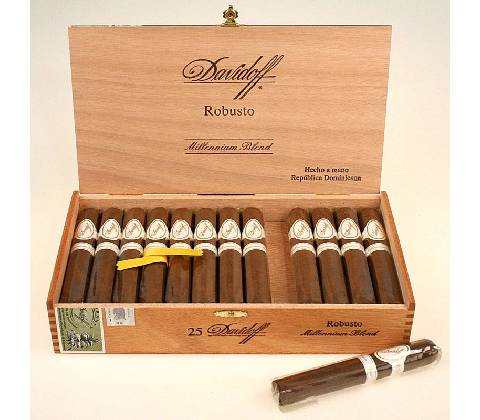 Davidoff Millenium Robusto 1/25