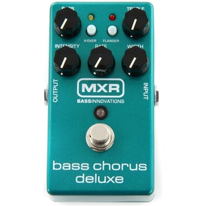 MXR M83 Bass Chorus Deluxe Ефекти за бас китари