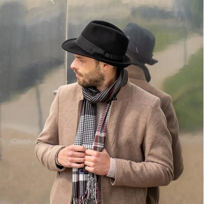 Pánsky vlnený klobúk čierna