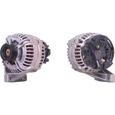 Alternátor Volvo V70 2.4, Bosch 0124515017, 8111001
