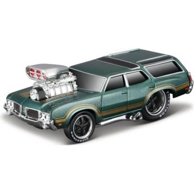 Maisto Muscle Machines 1970 Oldsmobile Vista Cruiser, 101215556 1:64