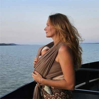 Liliputi Stretchy Wrap 2024 Beige Sand Classic Line
