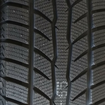 Goodride SW658 215/65 R16 98T