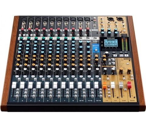 Tascam Model 16