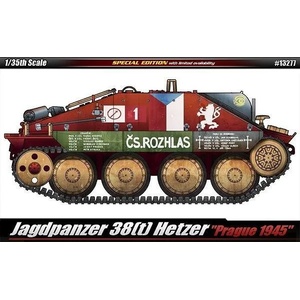 Academy Jagdpanzer 38T Hetzer 'Prague 1945' 1:35 (13277)