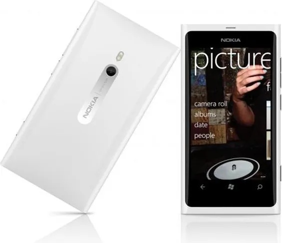 Nokia Lumia 800