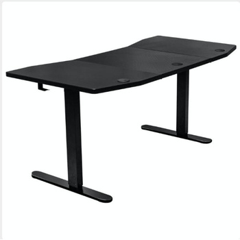 Image 1 of Nitro Concepts D16M Carbon Red (NC-GP-DK-005)