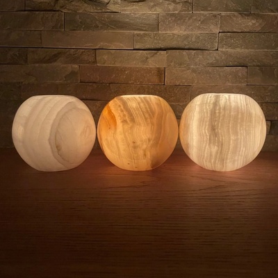 Svícen z aragonitu kulatý světlý 10 cm – Zboží Dáma