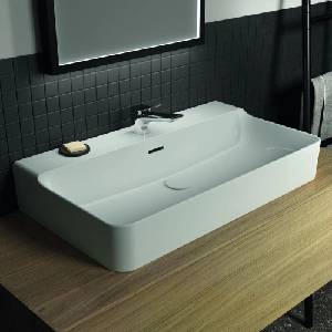 Ideal Standard Atelier Conca 80 см лъскава бяла стенен умивалник с отвор за смесител и преливник (T382601)