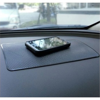 Protiskluzová podložka do auta 19x12cm