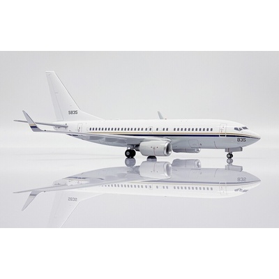 JC Wings C-40A Clipper 737-7AFCWL United States Navy 1:200