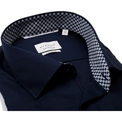 Eterna Comfort Fit Dynamic Cotton košile s vnitřním límcem a manžetou extra prodloužený rukáv tmavomodrá