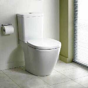 Ideal Standard Тоалетна чиния с капак с плавно затваряне и резервоар Cube Ideal Standard Connect (e717001)