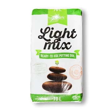 Xpert Nutrients Light mix 70L - Слабо-Обогатена Почва