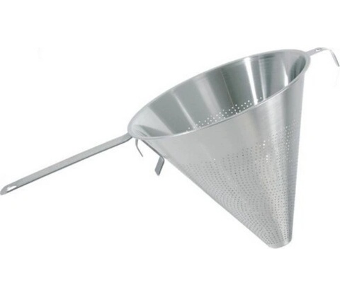 Cedník špičák - průměr 25 cm