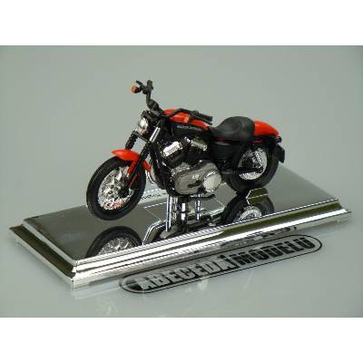Harley Davidson Maisto 2015 Street 750 červená1:18