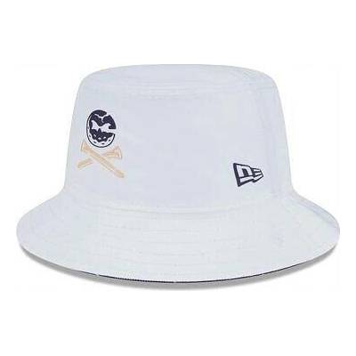 New Era bílý