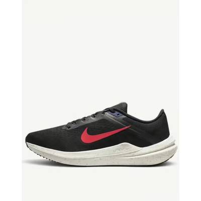 Nike Air Winflo 10 Black / White