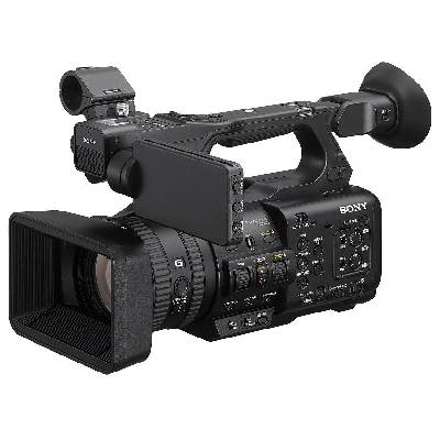 SONY HXR-NX800 (4K camcoder s AI zaostřováním)