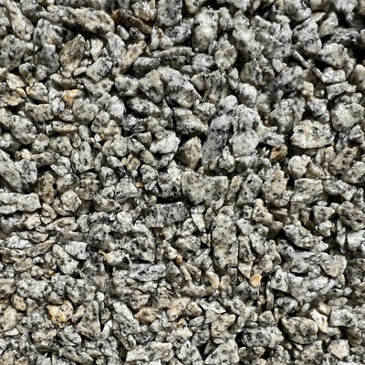 Báča Beton Kamenný koberec Salt Pepper hrubý 4 – 8 mm 2,6 m²