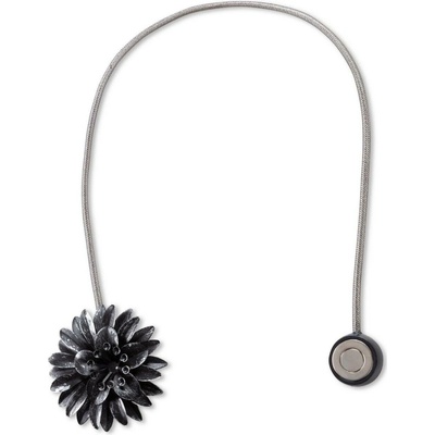 EUROFIRANY SADA 2KS DEKORAČNÍ SPONA NA ZÁVĚS FLOWER S MAGNETEM 6 X 23 CM ŠEDÁ