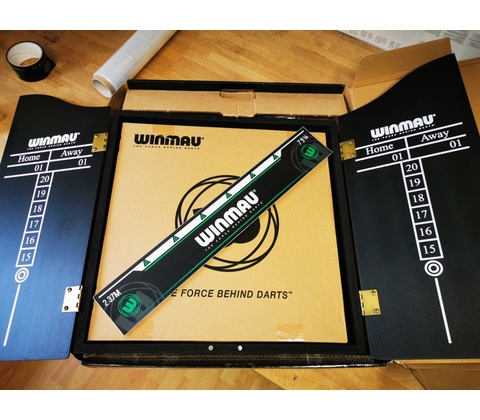 Winmau Professional Darts Set