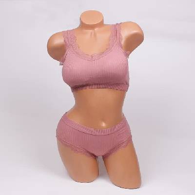 Нежен дамски комплект от бюстие и бикина в цвят пепел от рози