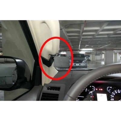 Brodit ProClip montážna konzola na palubnú dosku pre Toyota LandCruiser 150 22-23, 805789