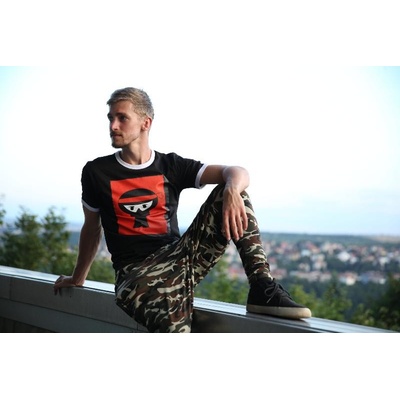 Parkourové triko Urban Ninja Massive Logo černá