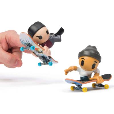 Tech Deck Sk8 Crew sada fingerboardov a figúrok séria 1