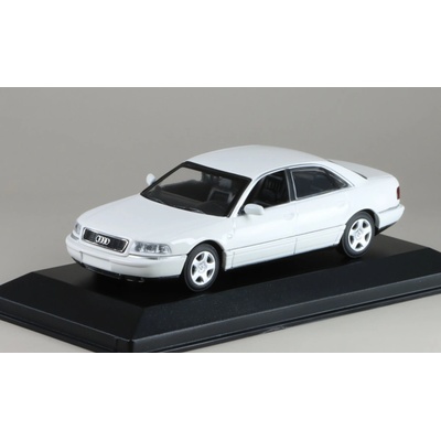 Audi A8 1999 bílá Minichamps 1:43