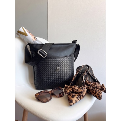 Grosso Čierna crossbody kabelka veľká a praktická