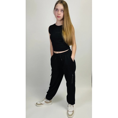Reporter Young crop top s minimalistickým potiskem Magic Mix černá