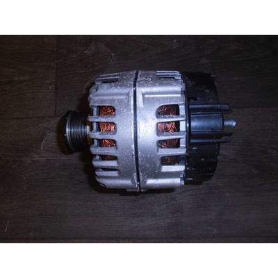 alternátor AUDI Q5 80A 2,0 TDI 04L903027A