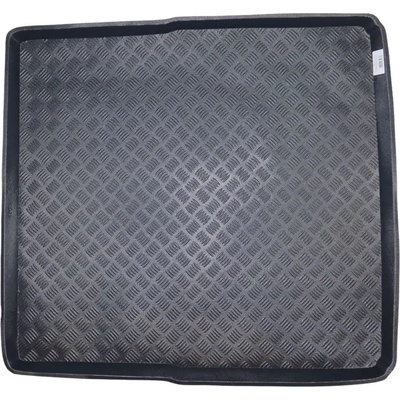 M-PLAST Стелка за багажник за VW Passat B8 (2014-2023) - Комби (30057PVC)