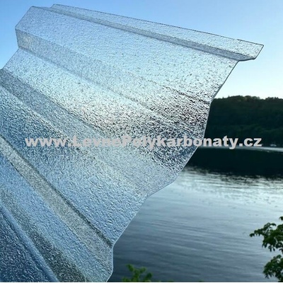 Gutta Makro Trapézový polykarbonát 0,8 mm ST 1,06 m x 5 m 5,30 m² čirá 1 ks