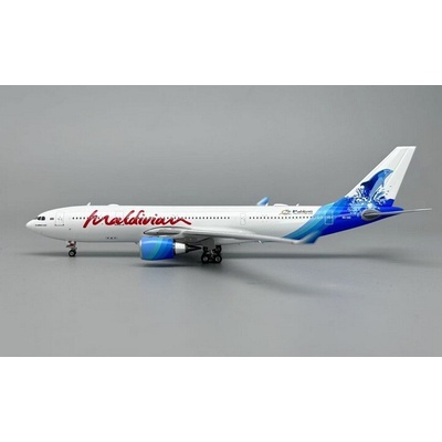 Phoenix A330-203 Madivian 2010s Colors 1:400