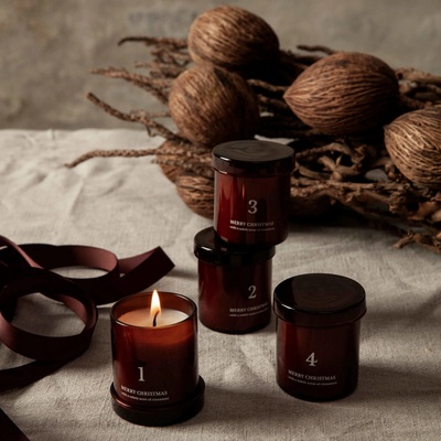 ferm LIVING Vonné adventné sviečky v skle Brown set 4 ks
