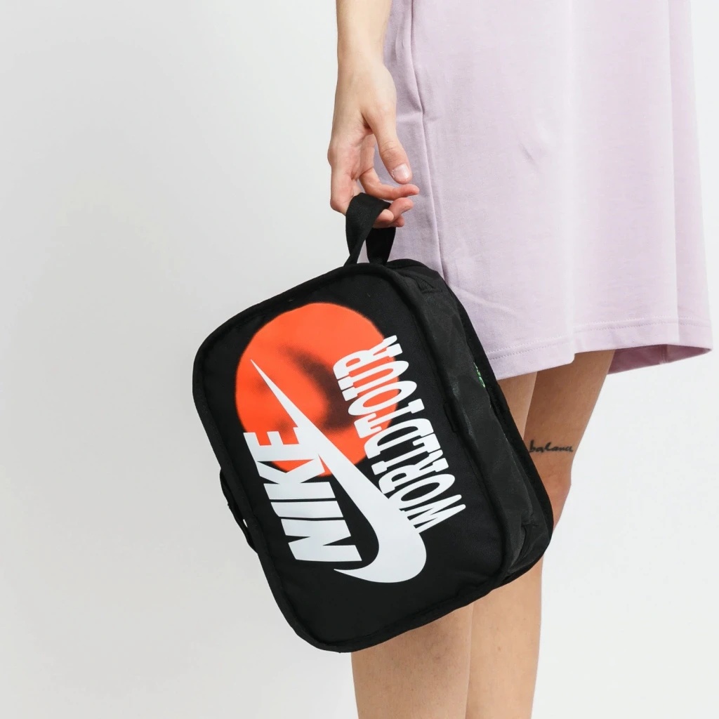 nike world tour bag