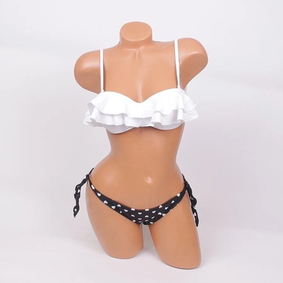 Дамски бански в бял и черен цвят със сърца