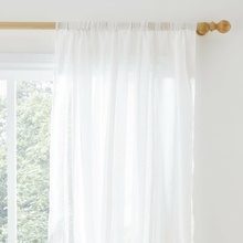 Biela voálová záclona 140x183 cm Aletta – Pineapple Elephant