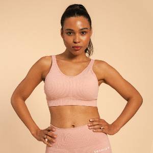 GymBeam BeastPink Спортен сутиен Hyper Pink M