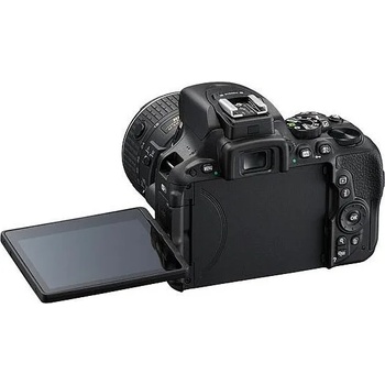 Nikon D5500 +AF-P 18-55mm VR II +55-200mm VR II