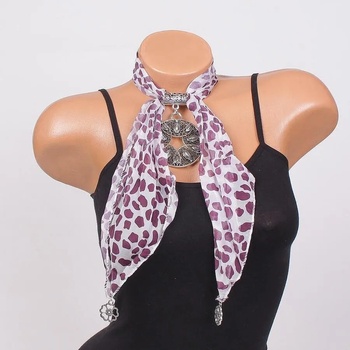 Image 1 of Стилно фишу в бяло с виолетови шарки и сребристо бижу