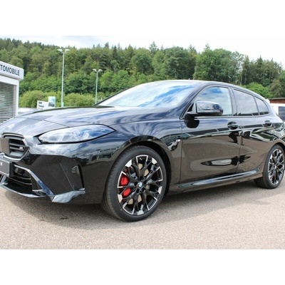 BMW M135i xDrive 221 kW