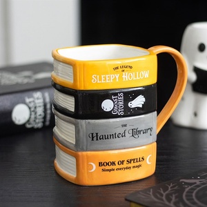 Spirit of Equinox Чаша The Haunted Library Book Stack Mug, 600 ml