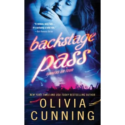 Sourcebooks, Inc Backstage Pass | Olivia Cunning