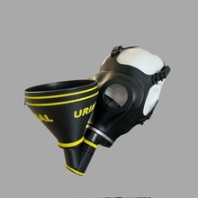 XTRM Urinal Funnel Mask with Rubber Head Holder, plynová maska s lievikom na piss play