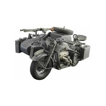 Italeri Zundapp KS 750 with sidecar 1:9