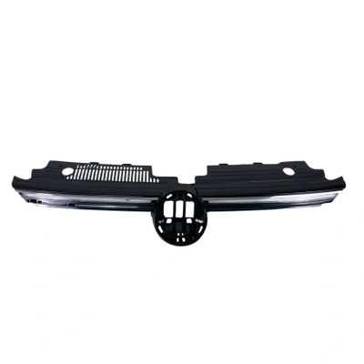 Решетка без емблема VW Golf 8 - GTI дизайн с хром лайсни